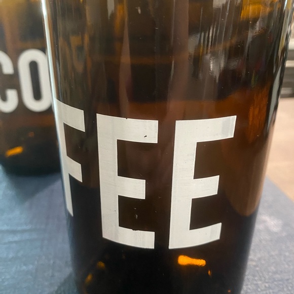 Set of Amber Glass Coffee Containers - Picture 4 of 5